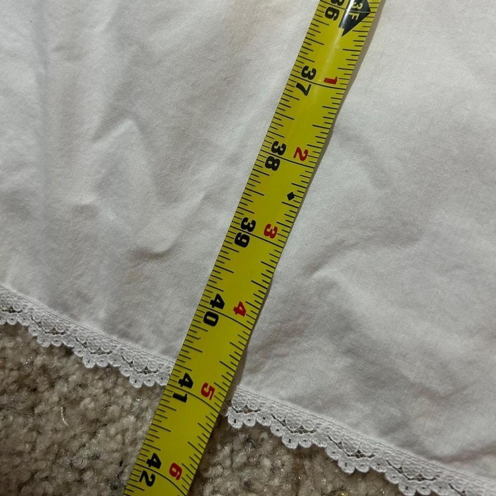 Vintage Miss Elaine White Cotton Nightgown Lace Trim Floral Embroidered Womens S - Picture 6 of 6